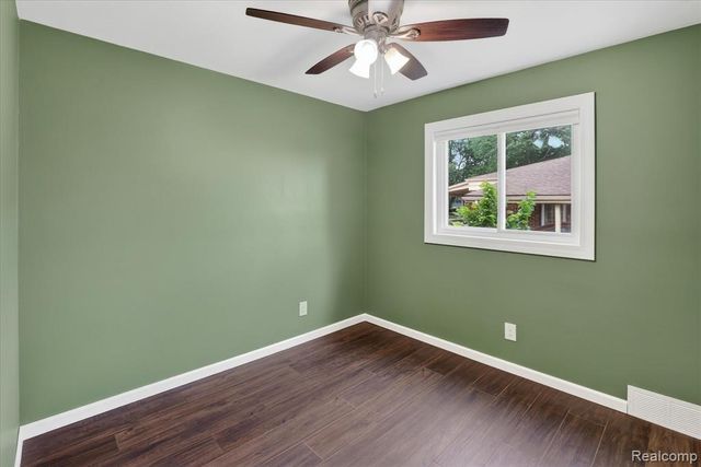 18514 Ray Street, Riverview, MI 48193