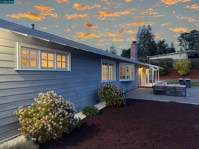 56 Bates Blvd, Orinda, CA 94563