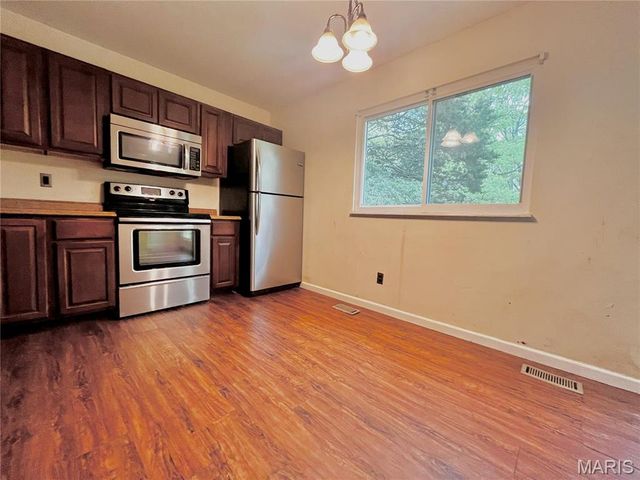 13556 Rustic Valley Drive, Wright City, MO 63390