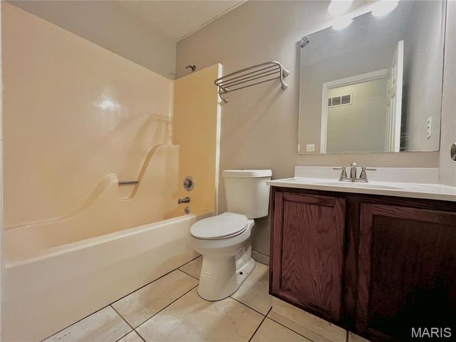 13556 Rustic Valley Drive, Wright City, MO 63390
