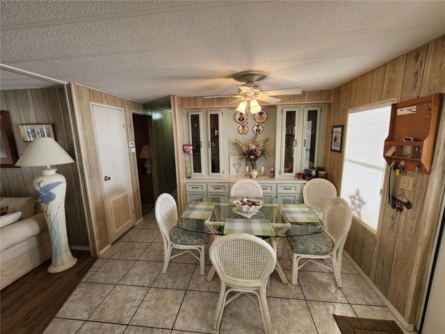 808 53RD AVENUE E 75, Bradenton, FL 34203