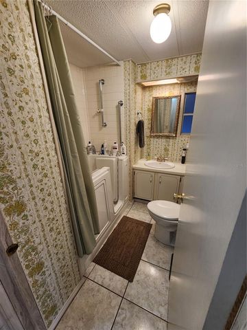 808 53RD AVENUE E 75, Bradenton, FL 34203