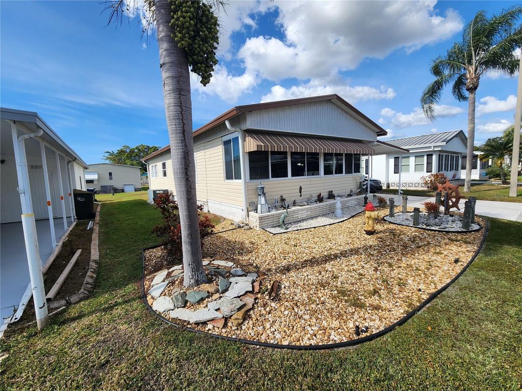808 53RD AVENUE E 75, Bradenton, FL 34203