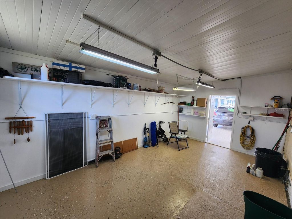 Image 24 of property listing at 808 53RD AVENUE E 75, Bradenton, FL 34203