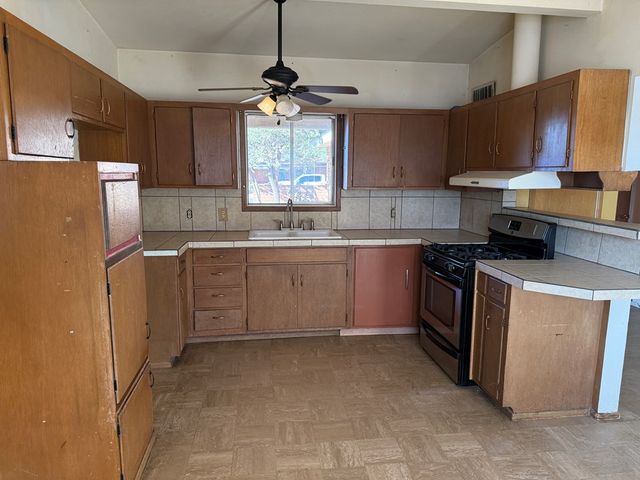 4417 Humble Ave, Midland, TX 79707