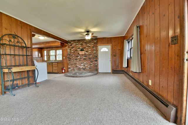 2099 Rowley Road, Malta, NY 12020