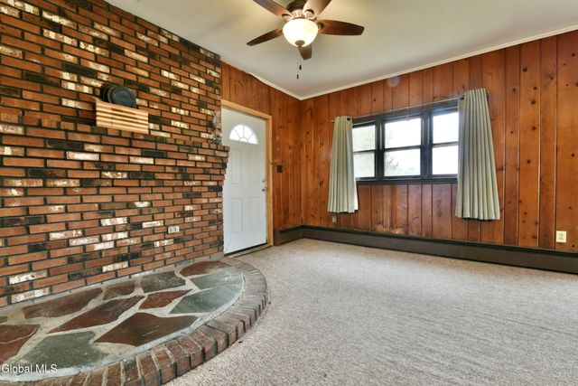 2099 Rowley Road, Malta, NY 12020