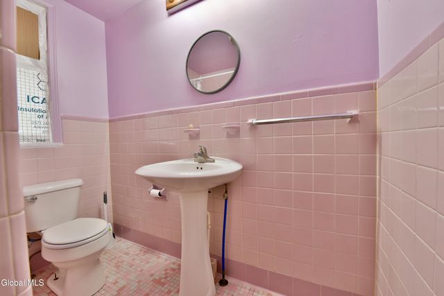 2099 Rowley Road, Malta, NY 12020