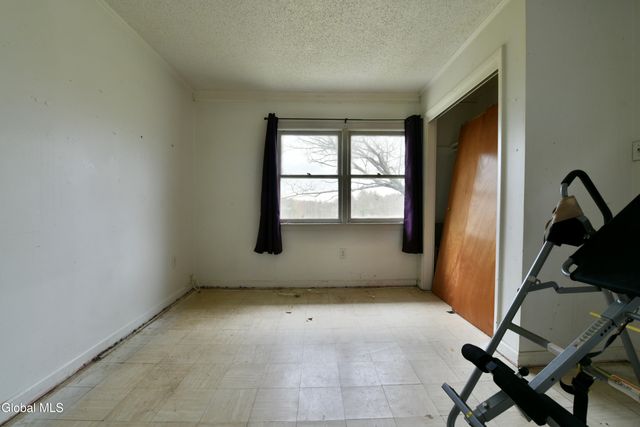 2099 Rowley Road, Malta, NY 12020
