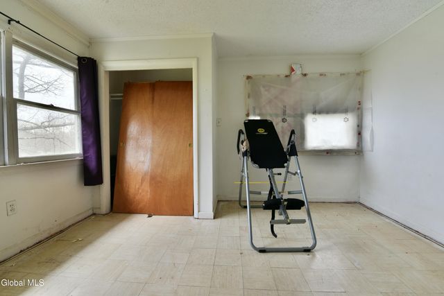 2099 Rowley Road, Malta, NY 12020