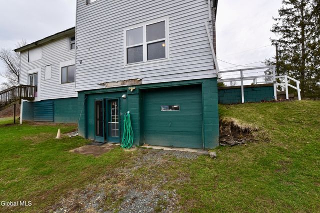 2099 Rowley Road, Malta, NY 12020