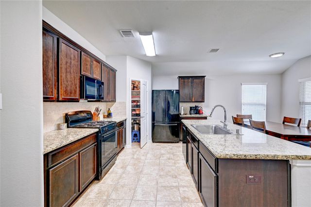 9226 Adobe Sky Court, Richmond, TX 77407