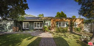 5108 Strohm Avenue, North Hollywood, CA 91601