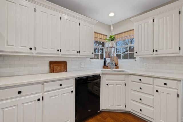 2109 Mayfield Circle, Corinth, TX 76208