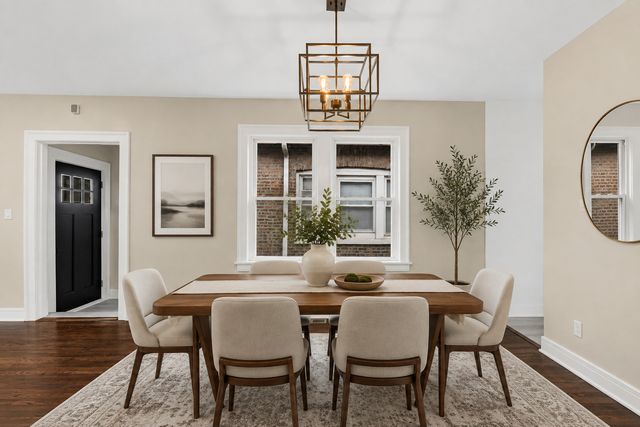 6543 S Francisco Avenue, Chicago, IL 60629