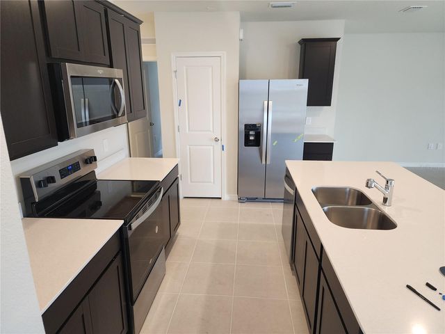 3619 CAMBRIDGE BROOK DRIVE, Davenport, FL 33837