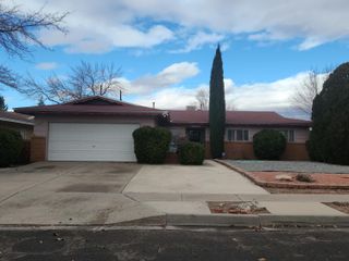 8509 Bellehaven Place NE, Albuquerque, NM 87112