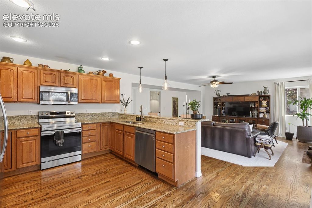 4975 Farthing Drive, Colorado Springs, CO 80906 — photo 4