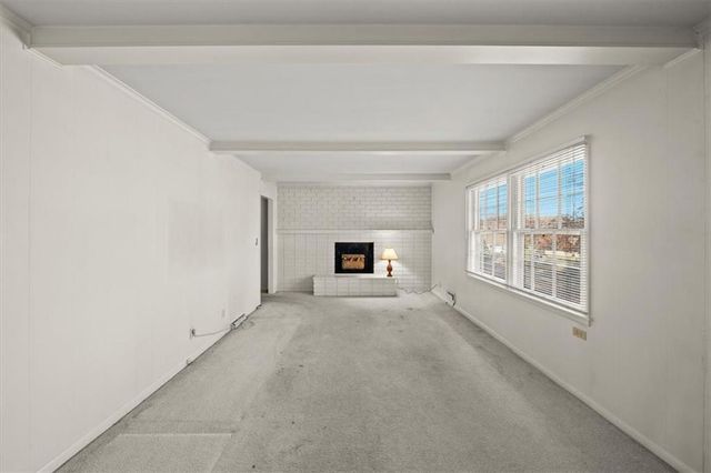 10205 Tracy Avenue, Kansas City, MO 64131