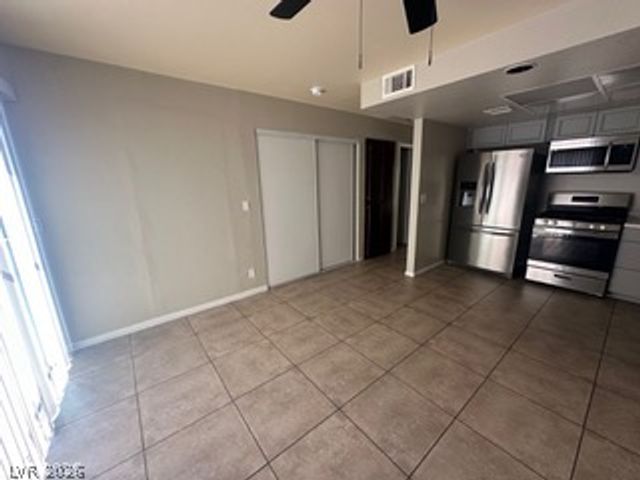 2658 Karen Avenue, Las Vegas, NV 89121