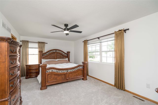 909 SE 5th Street, Ankeny, IA 50021