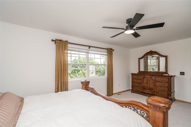 909 SE 5th Street, Ankeny, IA 50021
