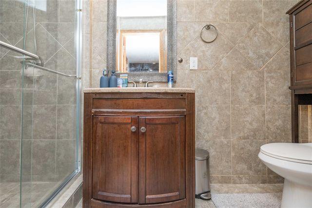909 SE 5th Street, Ankeny, IA 50021