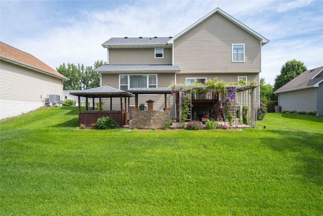 909 SE 5th Street, Ankeny, IA 50021