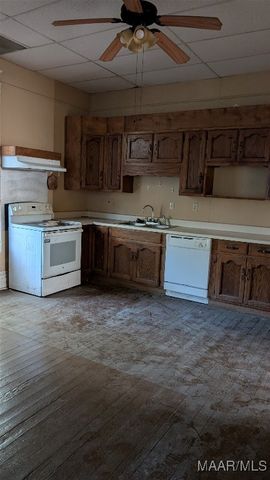 1108 First Avenue, Selma, AL 36701