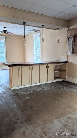 1108 First Avenue, Selma, AL 36701