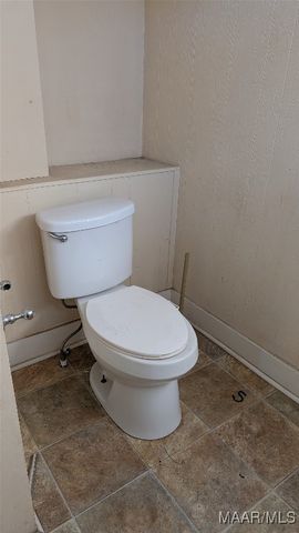 1108 First Avenue, Selma, AL 36701