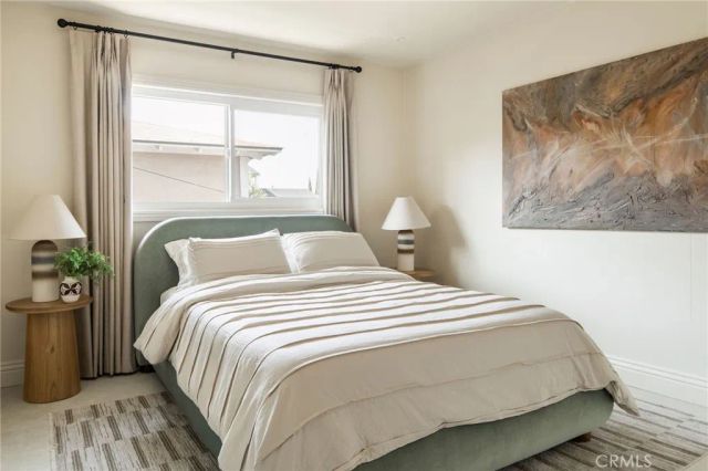 13025 Roselle Avenue, Hawthorne, CA 90250
