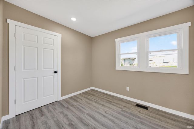 205 S Grove Street, Odon, IN 47562