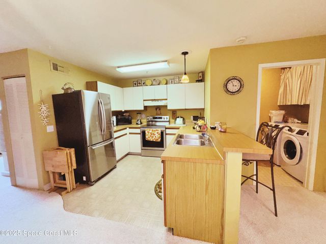 7820 Shadowood Drive 312, Melbourne, FL 32904