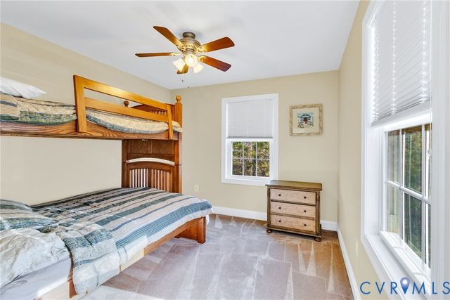 275 Grannys Bar Rd, Hague, VA 22469