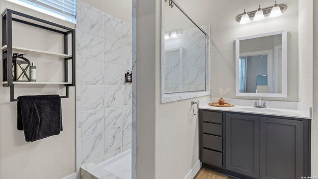 21114 Chestnut Cove, San Antonio, TX 78266