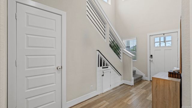 21114 Chestnut Cove, San Antonio, TX 78266