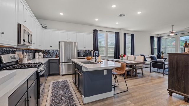 21114 Chestnut Cove, San Antonio, TX 78266