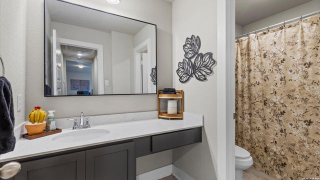 21114 Chestnut Cove, San Antonio, TX 78266