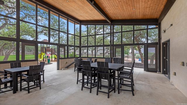 21114 Chestnut Cove, San Antonio, TX 78266
