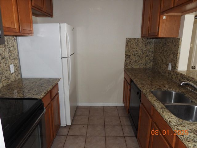 2300 Leon ST 202, Austin, TX 78705