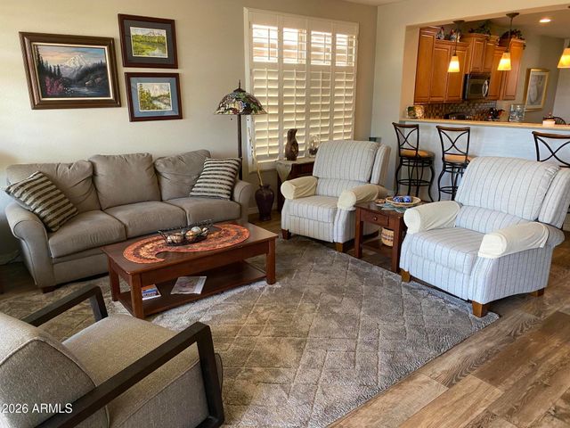 29862 N GECKO Trail, San Tan Valley, AZ 85143