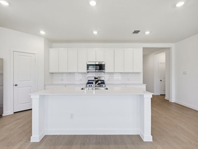 7001 Camphor Court, Mckinney, TX 75071