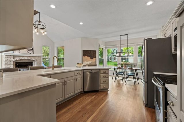 12900 Knox Street, Overland Park, KS 66213
