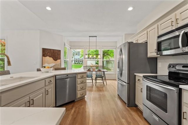12900 Knox Street, Overland Park, KS 66213