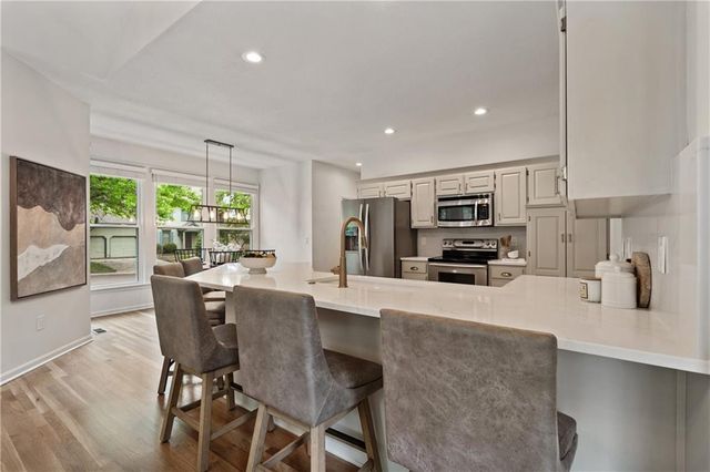 12900 Knox Street, Overland Park, KS 66213