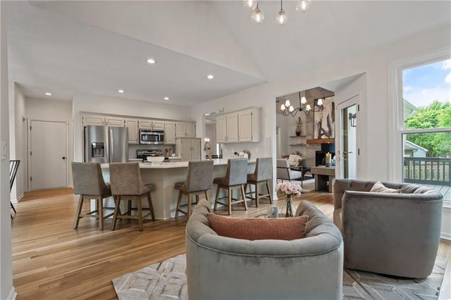 12900 Knox Street, Overland Park, KS 66213