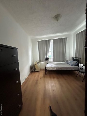 66-01 Myrtle Avenue, Glendale, NY 11385