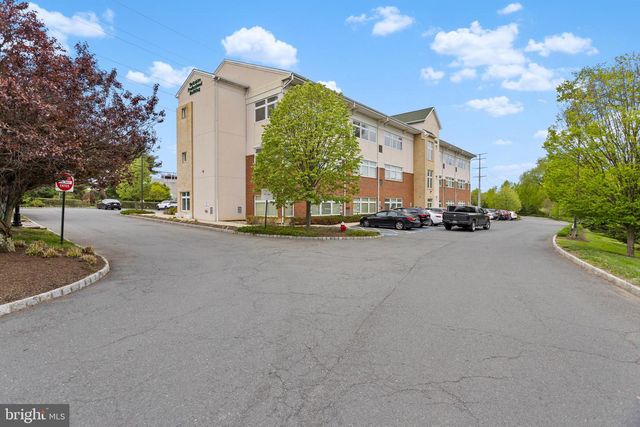 1374 WHITE HORSE HAMILTON SQUARE RD, Trenton, NJ 08690