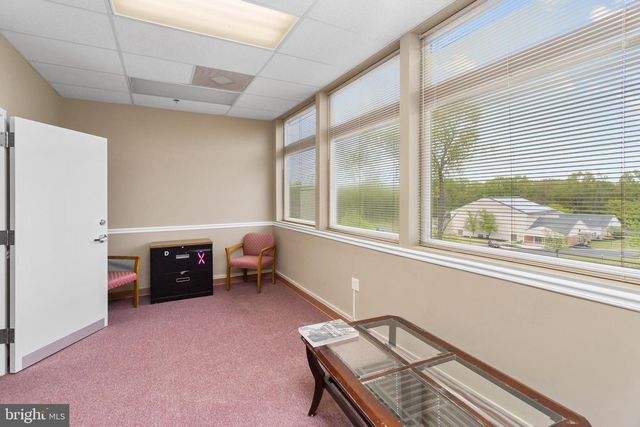 1374 WHITE HORSE HAMILTON SQUARE RD, Trenton, NJ 08690